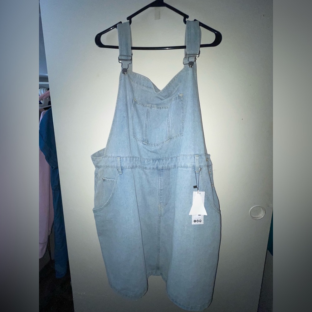 Overall dress
